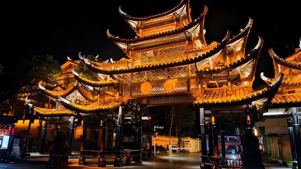 边城茶峒古镇票务系统智慧升级，传承文化